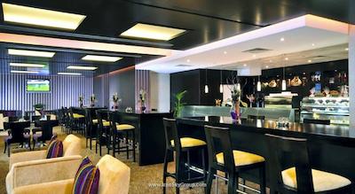 تو سیزن هتل اند آپارتمان