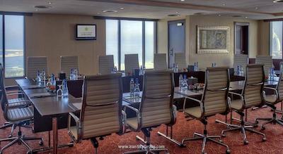 تو سیزن هتل اند آپارتمان