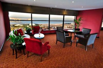 تو سیزن هتل اند آپارتمان