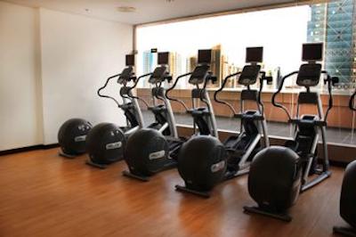 تو سیزن هتل اند آپارتمان