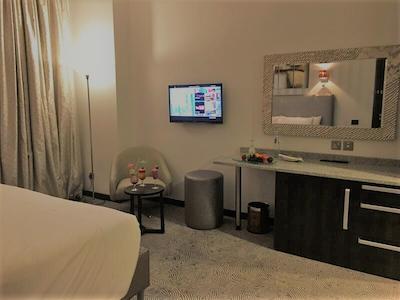 گراند ماجستیک هتل