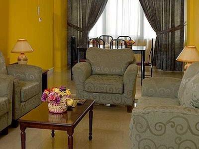 ال مونتازاه پلازا هتل