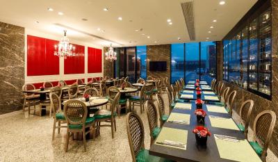 هالیدی این شانگهای جینشان