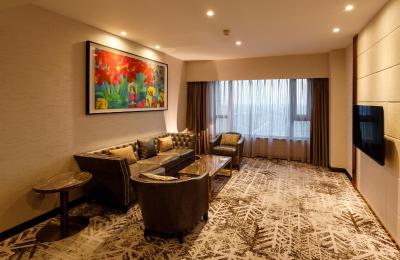 هالیدی این شانگهای جینشان