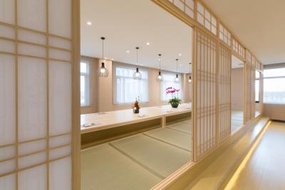 هالیدی این شانگهای جینشان