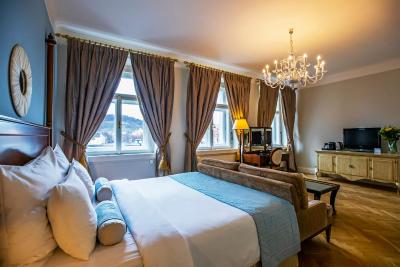 اسمتانا هتل