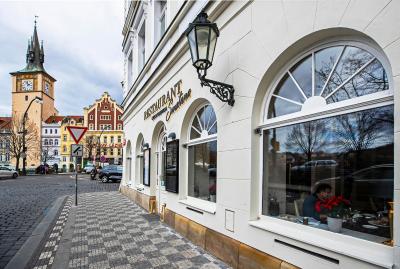 اسمتانا هتل