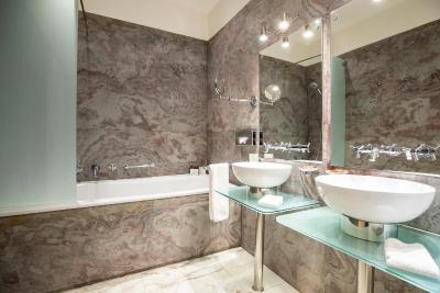 اسمتانا هتل