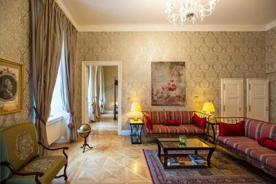 اسمتانا هتل