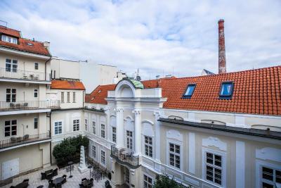 اسمتانا هتل