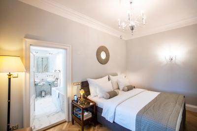 اسمتانا هتل