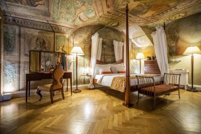 اسمتانا هتل