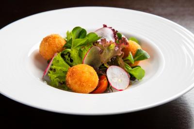 اسمتانا هتل