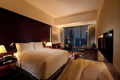 هیلتون گوانگژو تیانه