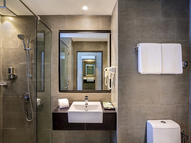 ایبیز استیلز کتا کینابالو اینانام هتل