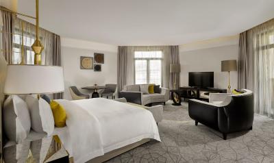 د الکساندر ای لاکچری کالکشن هتل