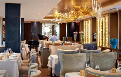 د الکساندر ای لاکچری کالکشن هتل