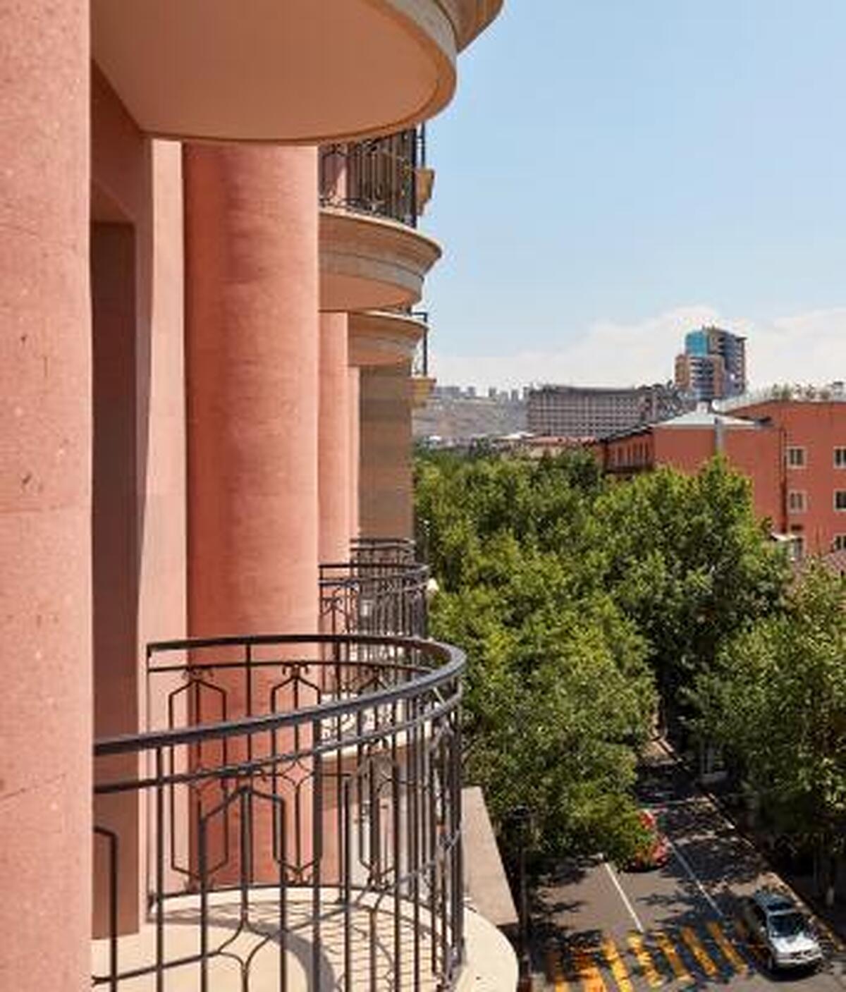 د الکساندر ای لاکچری کالکشن هتل