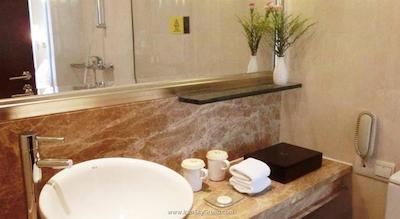 لیدن هتل گوانگژو