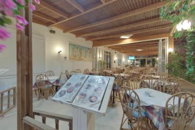 ماریرنا هتل