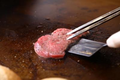 هتل گراسری اساکوسا