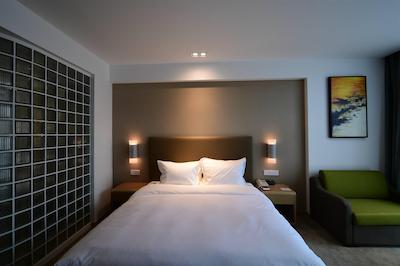 هلید این اکسپرز لیویانگ دولپمنت زن