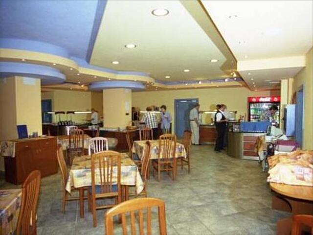 دانا پالاس
