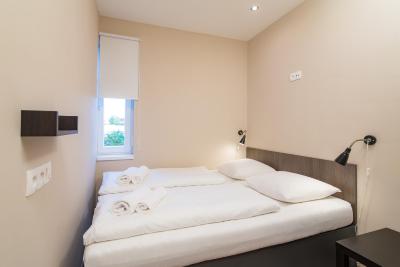 ل پتیت هتل پراگو