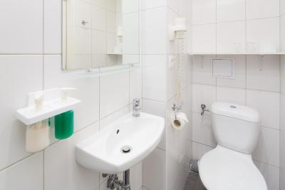 ل پتیت هتل پراگو