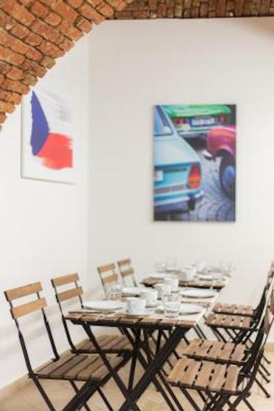 ل پتیت هتل پراگو