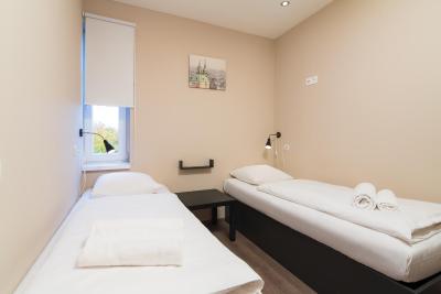 ل پتیت هتل پراگو