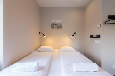 ل پتیت هتل پراگو