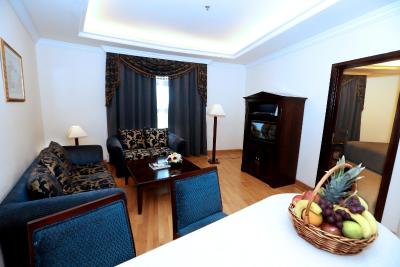 شارجاه پرمیر هتل اند ریزرت