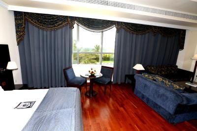 شارجاه پرمیر هتل اند ریزرت