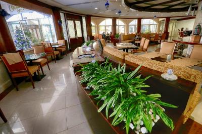 شارجاه پرمیر هتل اند ریزرت