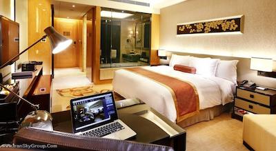 هیلتون باییون