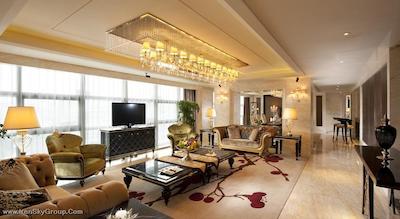 هیلتون باییون