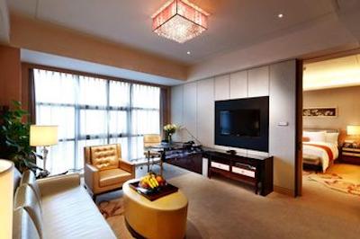 هیلتون باییون