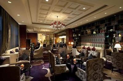 هیلتون باییون