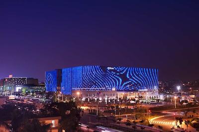 هیلتون باییون