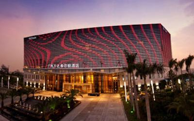 هیلتون باییون