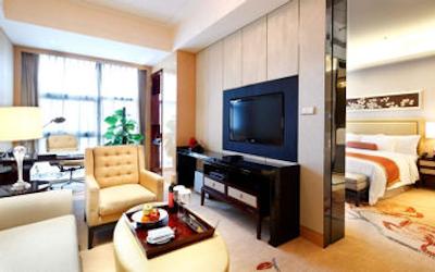 هیلتون باییون