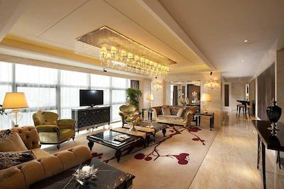 هیلتون باییون