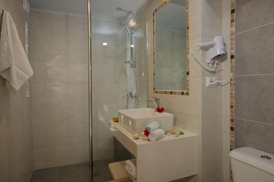 هتل اند ویلیج پانراما