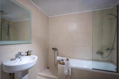 پنینسولا ریزرت اند اسپا