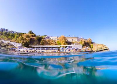 پنینسولا ریزرت اند اسپا