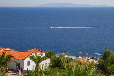 پنینسولا ریزرت اند اسپا