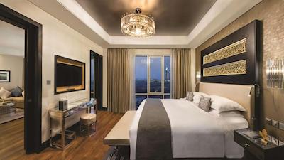 کمپینسکی هتل مال آف د امارات دبی