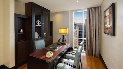 کمپینسکی هتل مال آف د امارات دبی