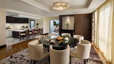 کمپینسکی هتل مال آف د امارات دبی